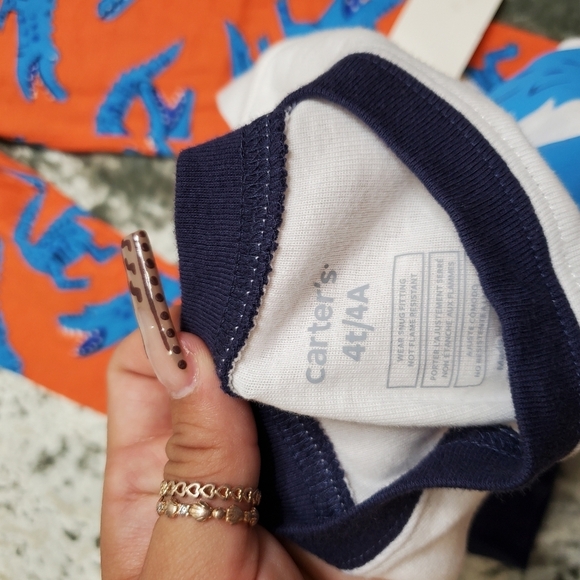 Carter's 2 Piece Aligator Print PJ Set - Picture 3 of 4